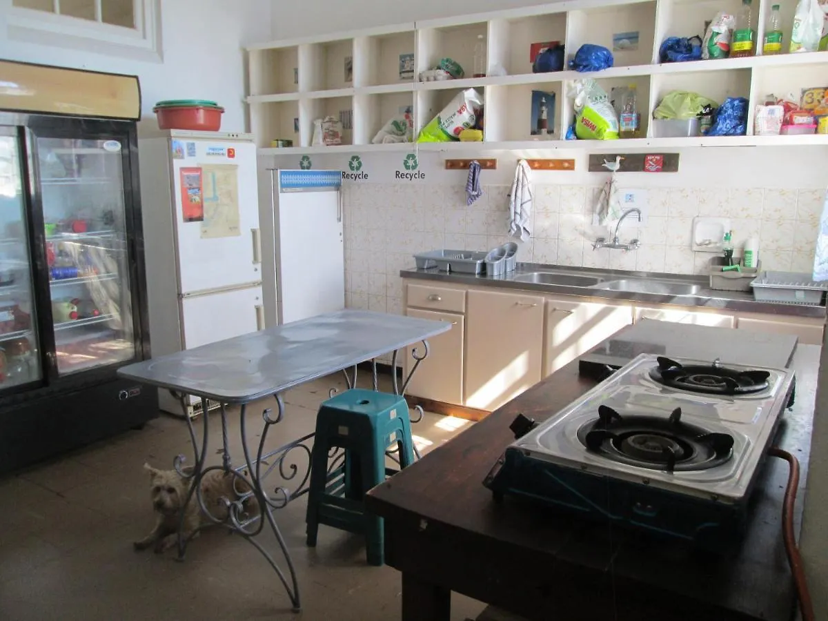 Lighthouse Farm Backpackers Lodge Cape Town