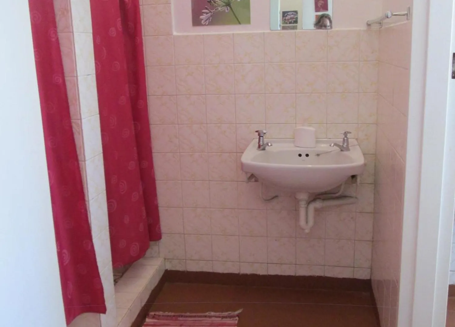 Lighthouse Farm Backpackers Lodge Cape Town